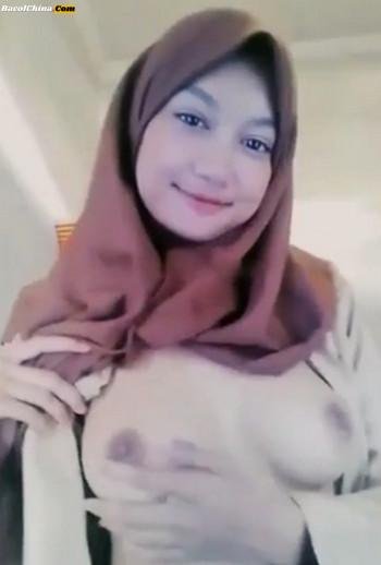 Lilia Anastasia SMA Hijab Viral