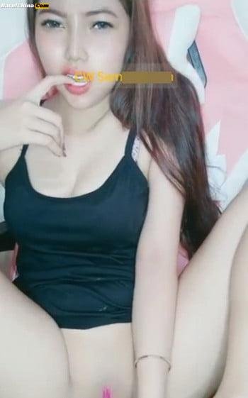 Jesilia Sange Kocok Memek